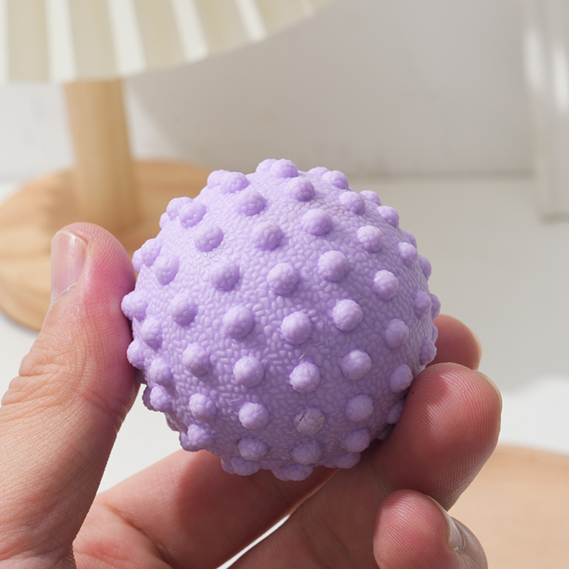 Textured Spiky Massage Ball De – Muscle Roller Stick recenzja i cena